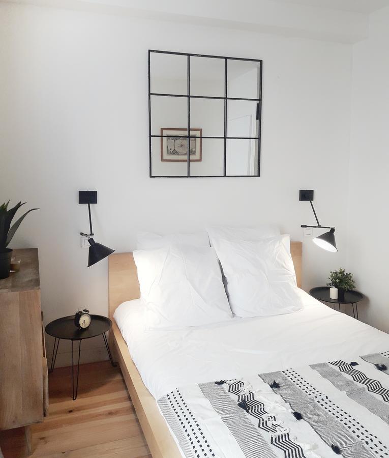 Paris-place De Clichy Apartment *