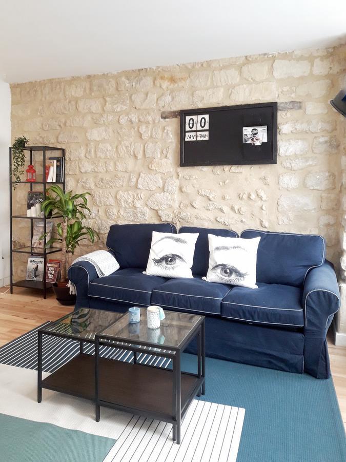 Paris-place De Clichy Apartment