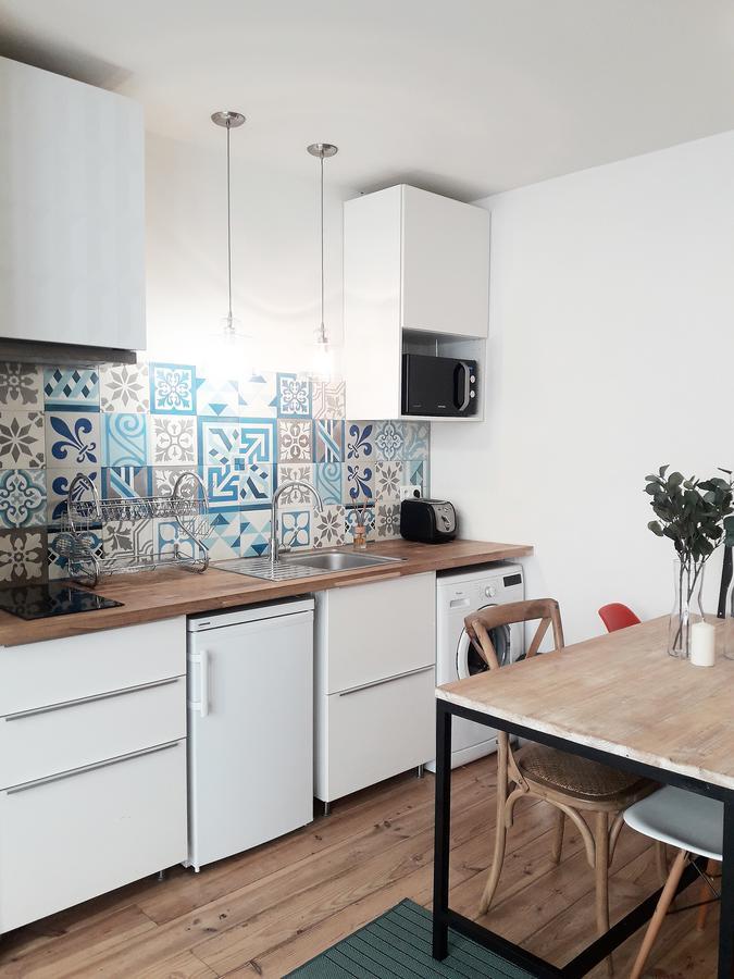 Apartment Paris-place De Clichy Paris